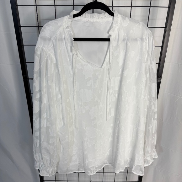 Unbranded Tops - Unbranded 4X New W/Out Tags White Sheer Top